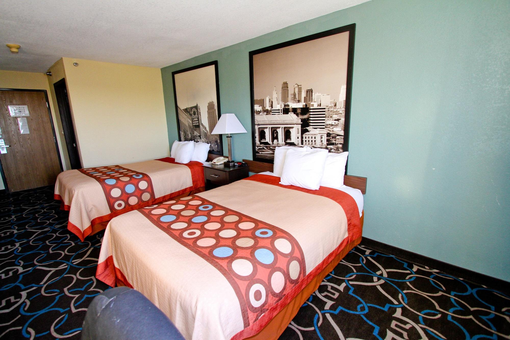 Super 8 by Wyndham Kansas City Bagian luar foto